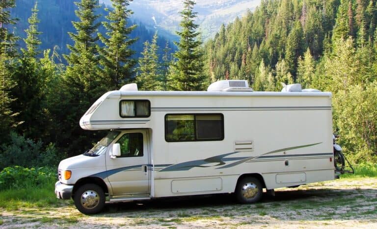 rv on a roadtrip through the mountains